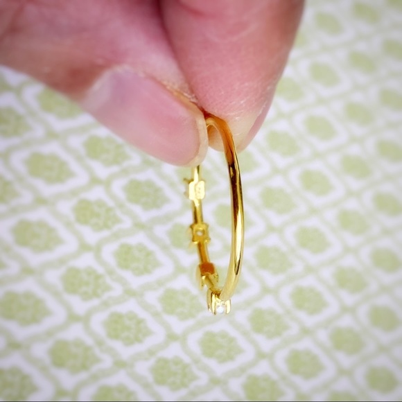 Tiny Pearls and Crystal 18k Gold Plated S925 Ring - Picture 5 of 7